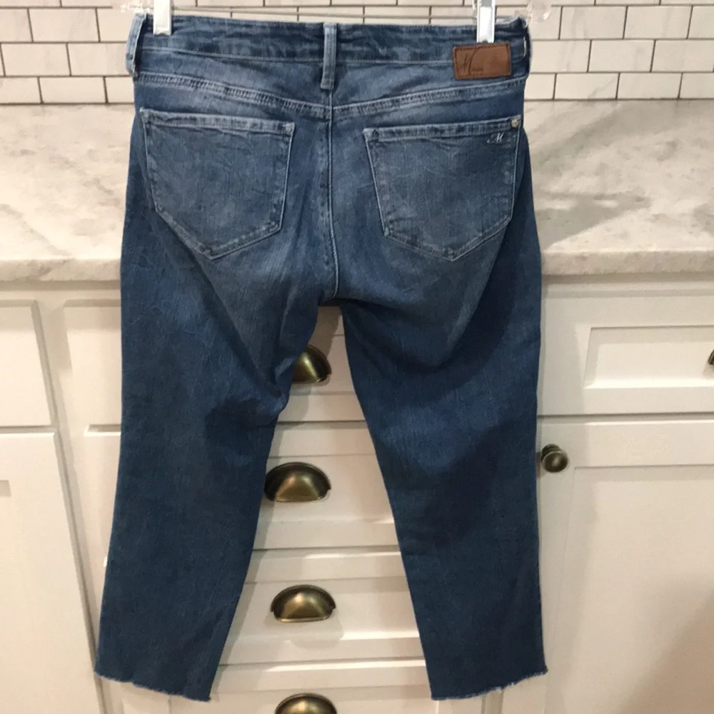 Mavis Boyfriend Jeans Womens 27 Blue Emma Raw Hem Caual Boho Designer Minimalist - Picture 4 of 11